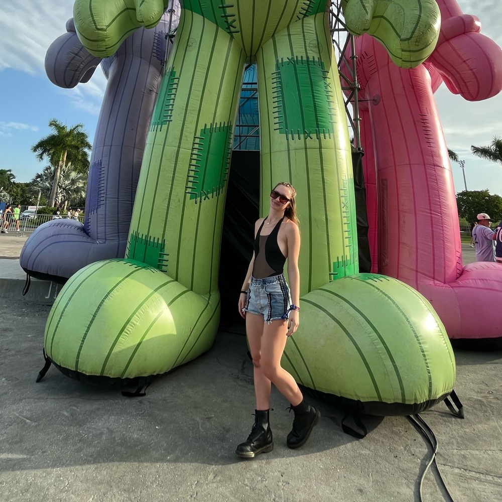 Super cute festival top